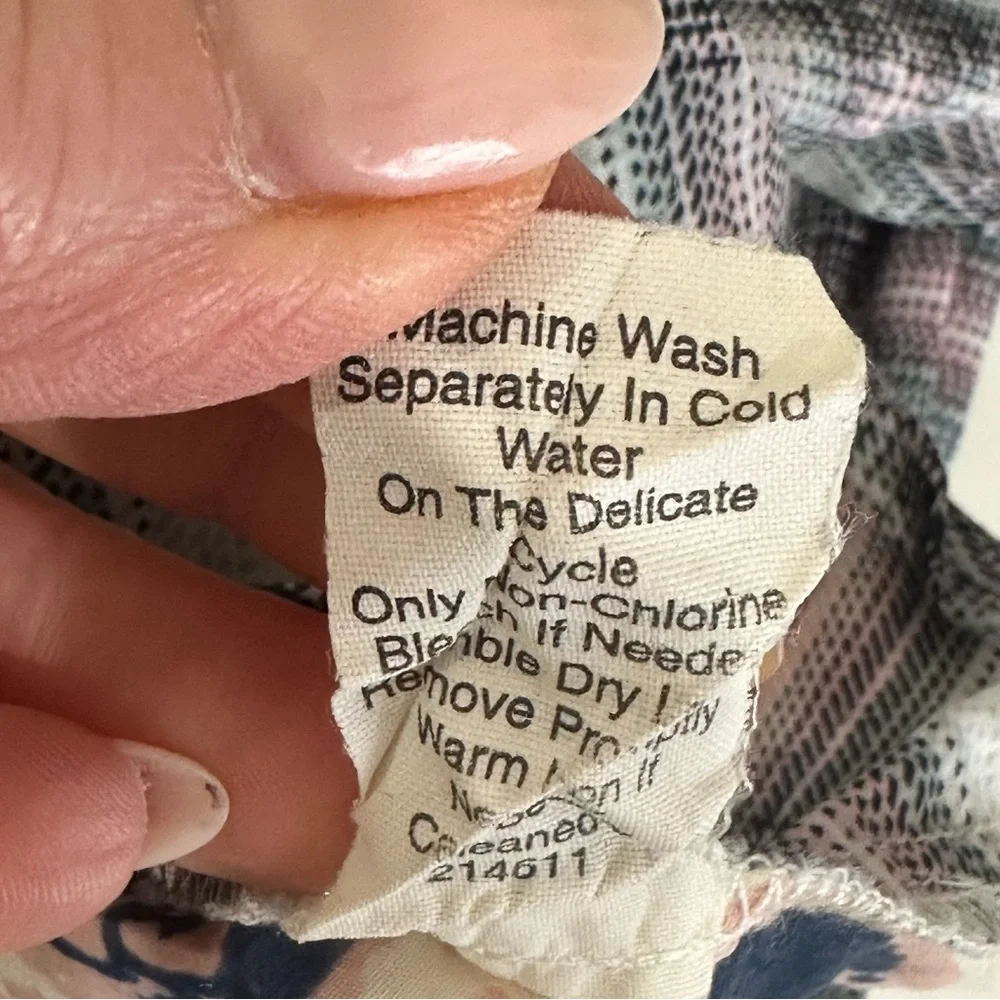 Cabi plaid floral button down shirt pink blue cotton - Picture 5 of 5